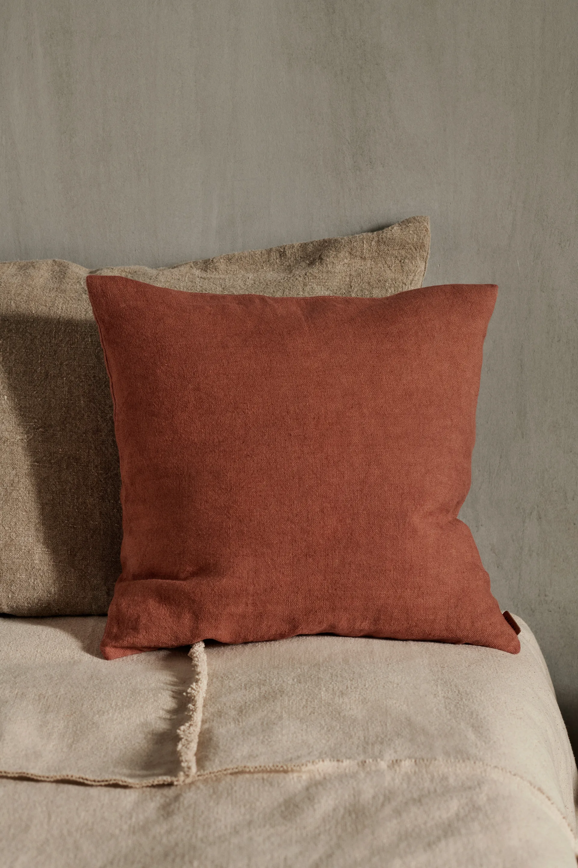 Heavy Linen cushion 50x50 cm, Berry Red Ferm Living