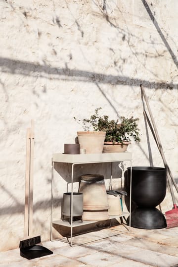 Hourglass flower pot medium Ø41 cm - Black-dark grey - Ferm Living