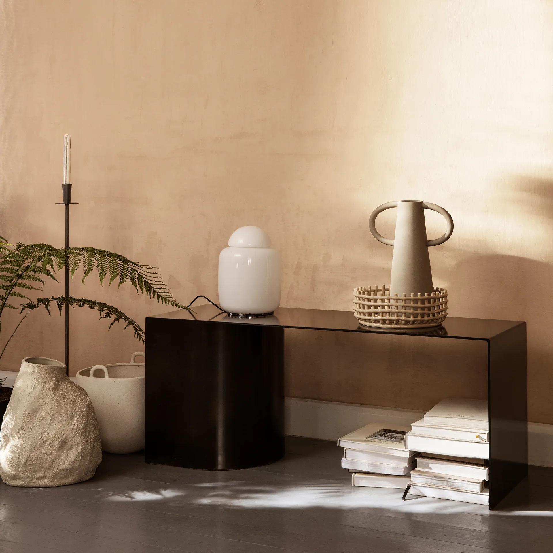 Hoy candle sticks tall 86 cm, Black Ferm Living