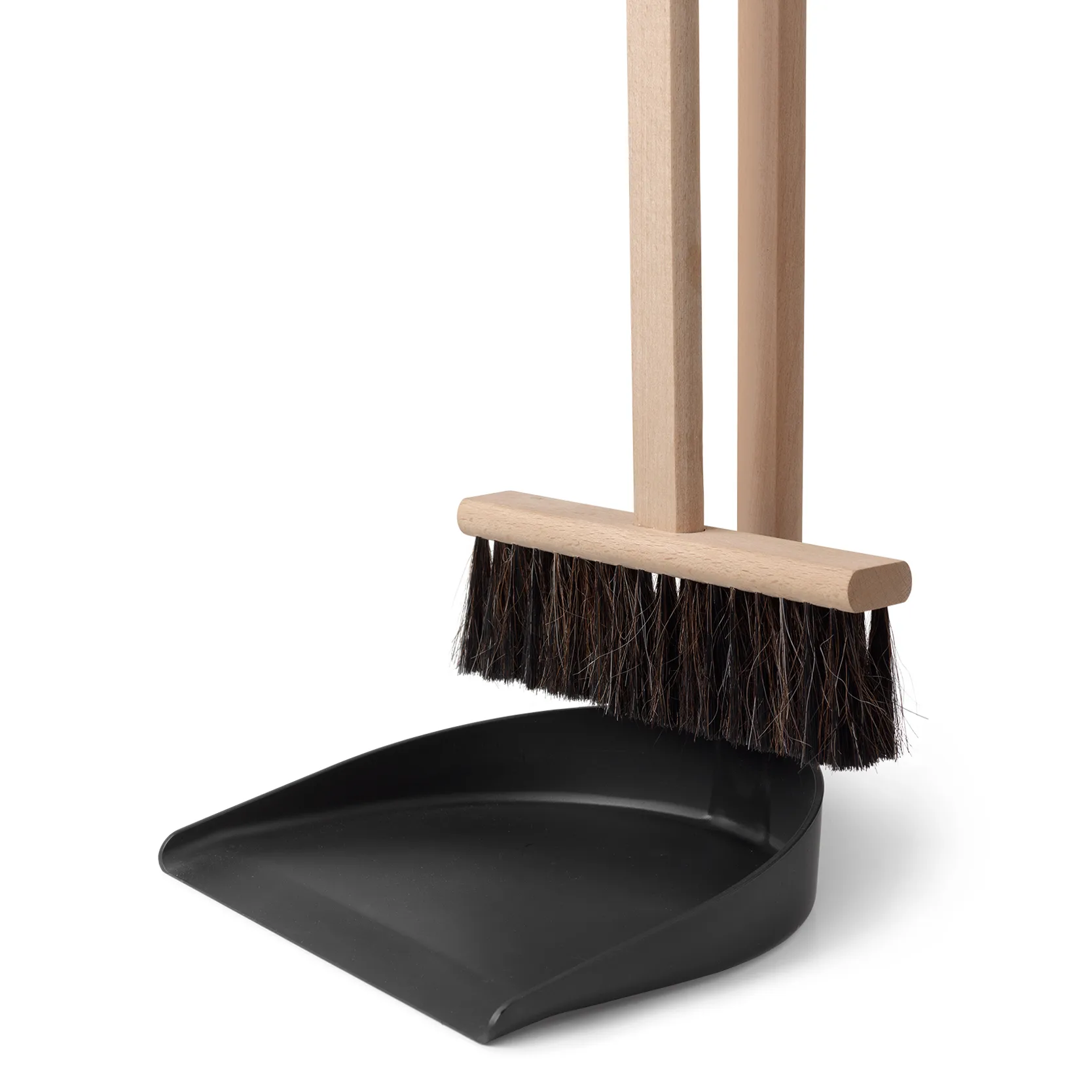 ICON broom and dustpan, nature Ferm Living