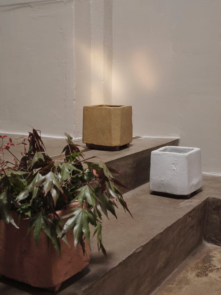 Kurinu flower pot 16 cm, White Ferm Living