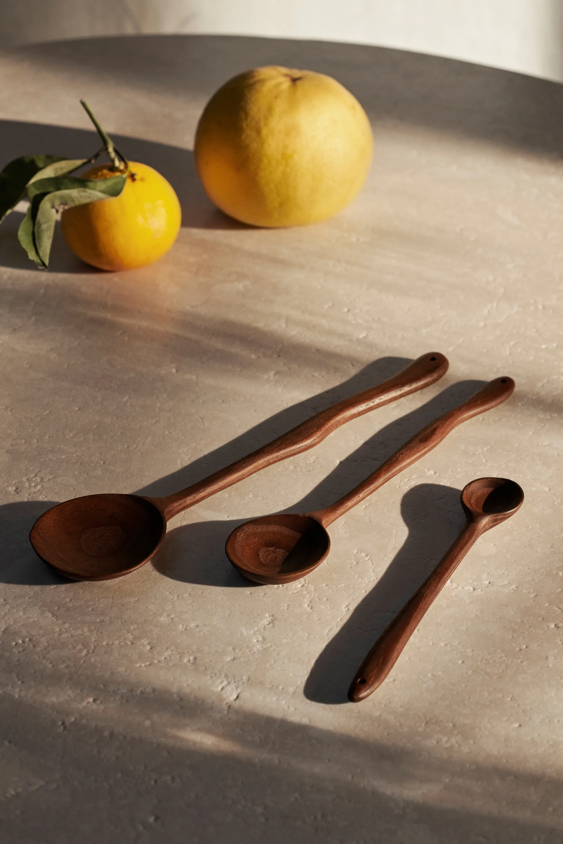Meander spoon ash wood, 20 cm Ferm Living