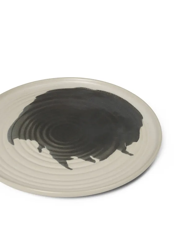 Omhu plate ⌀26.5 cm, off white-charcoal Ferm Living
