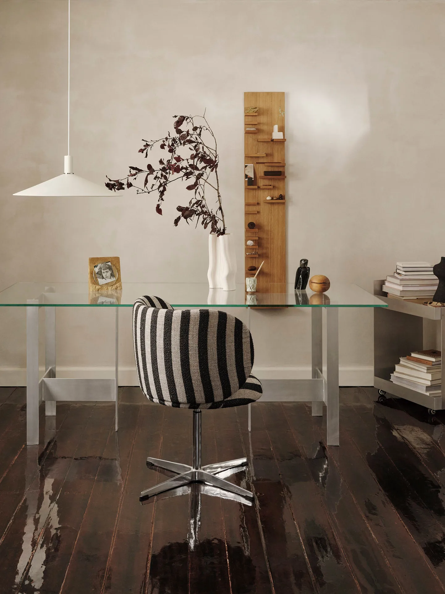 Parade wall-mounted shelf 140 cm, Oiled oak Ferm Living