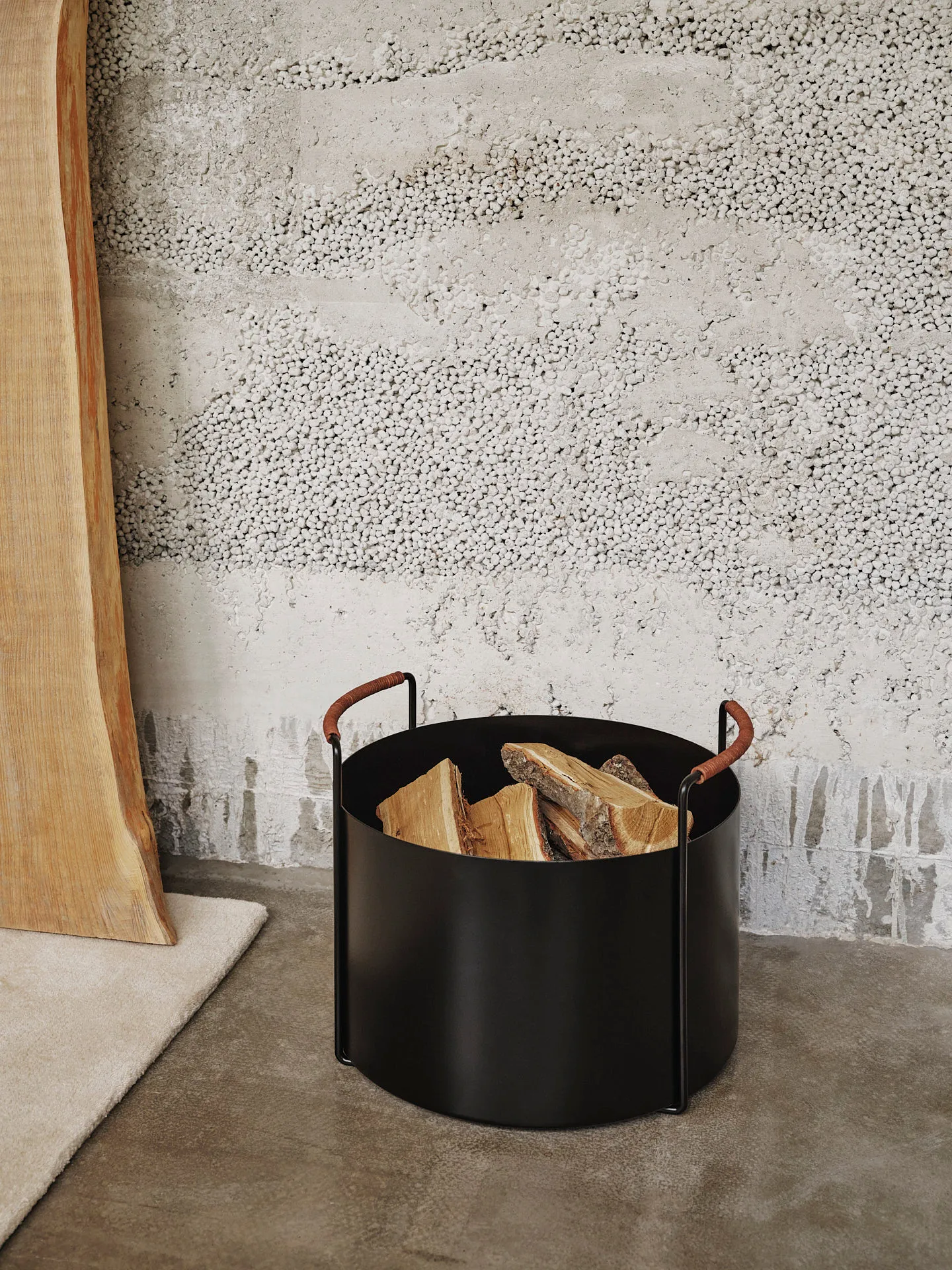 Port wood basket, Black Ferm Living