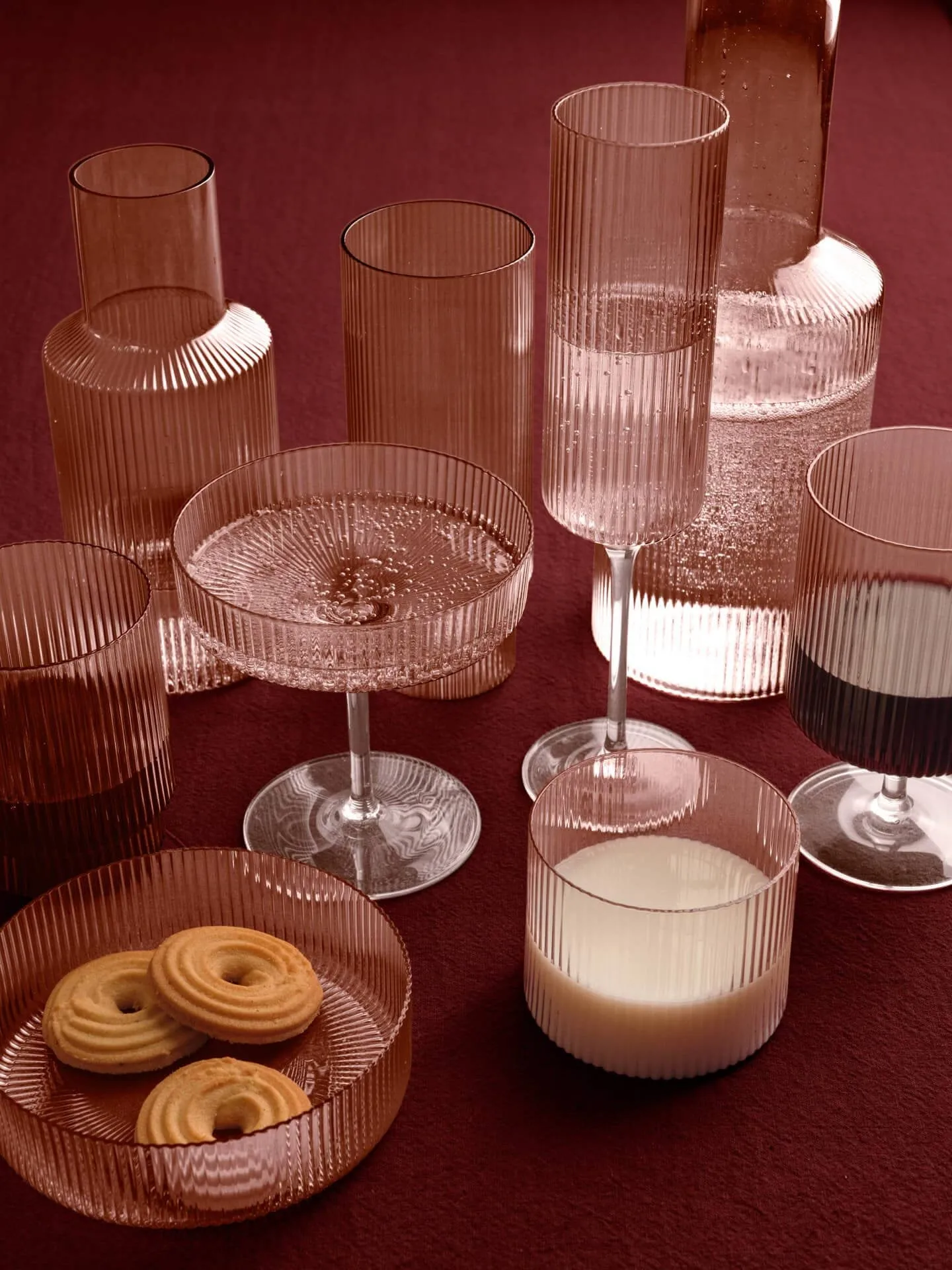 Ripple carafe, Blush Ferm Living