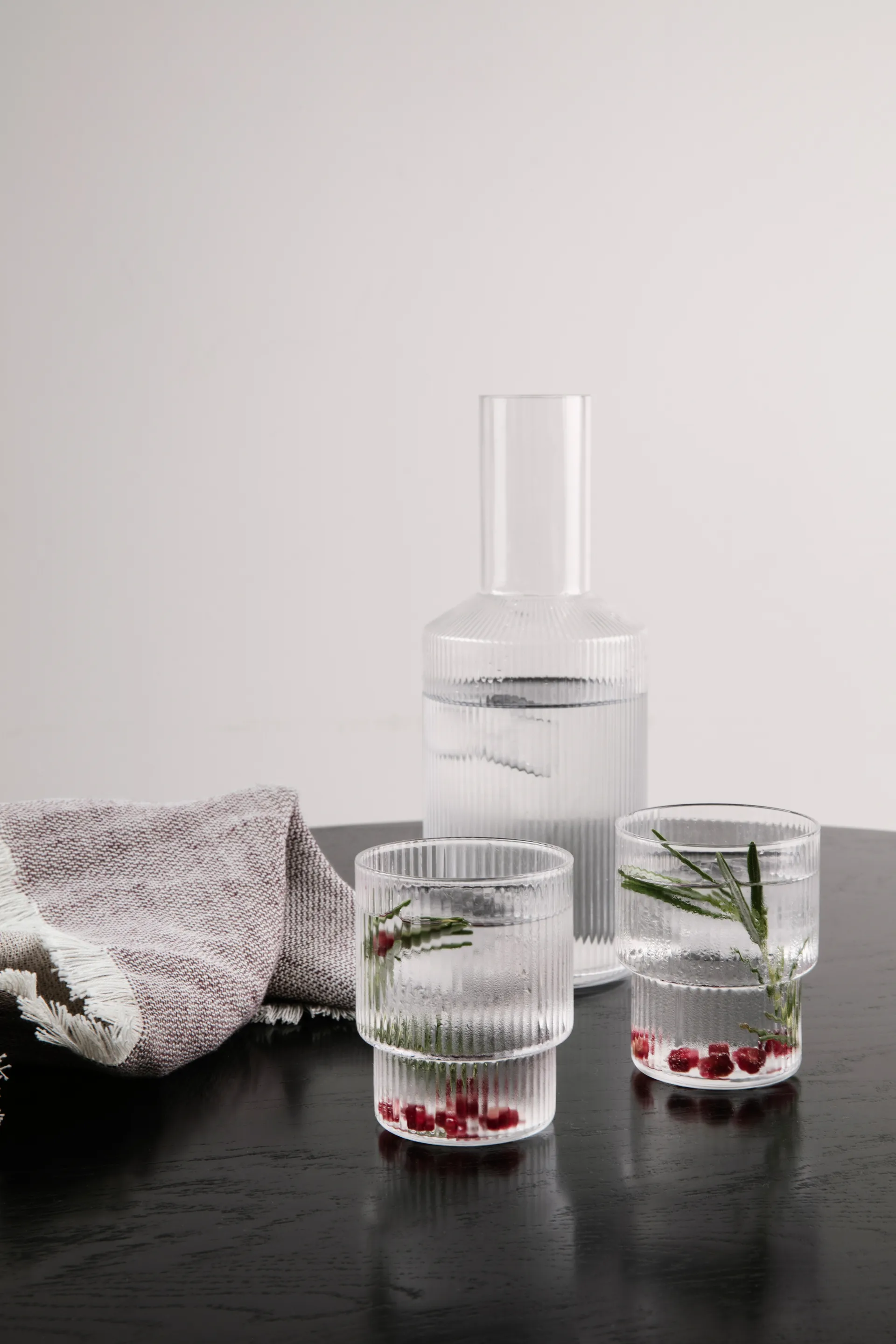 Ripple glass 4-pack, clear Ferm Living