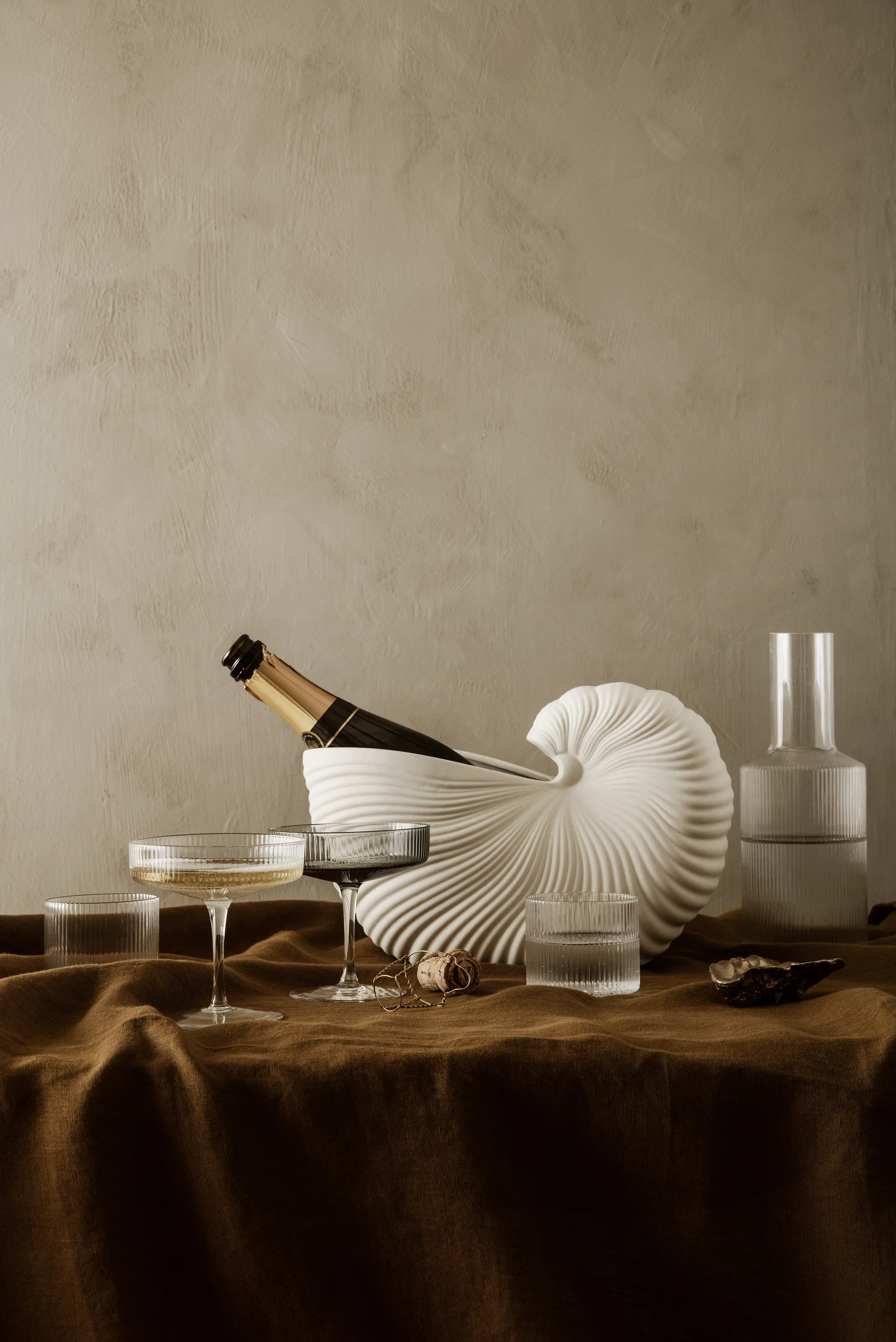 Shell flower pot, Off white, 31x15x21 cm Ferm Living