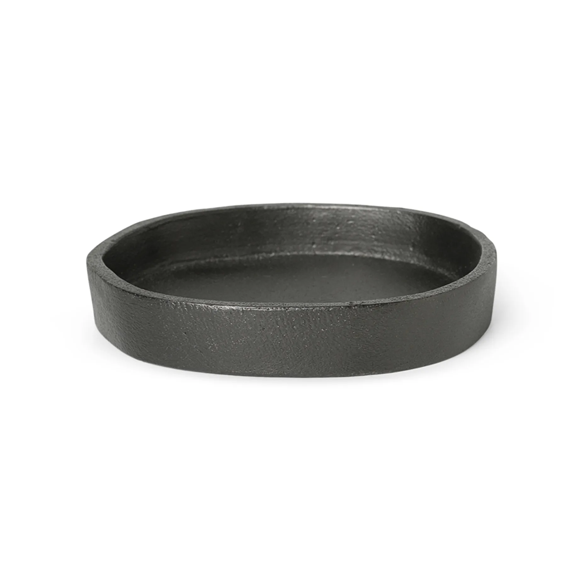 Yama tray round 8.3x8.9 cm, Svärtad aluminum Ferm Living