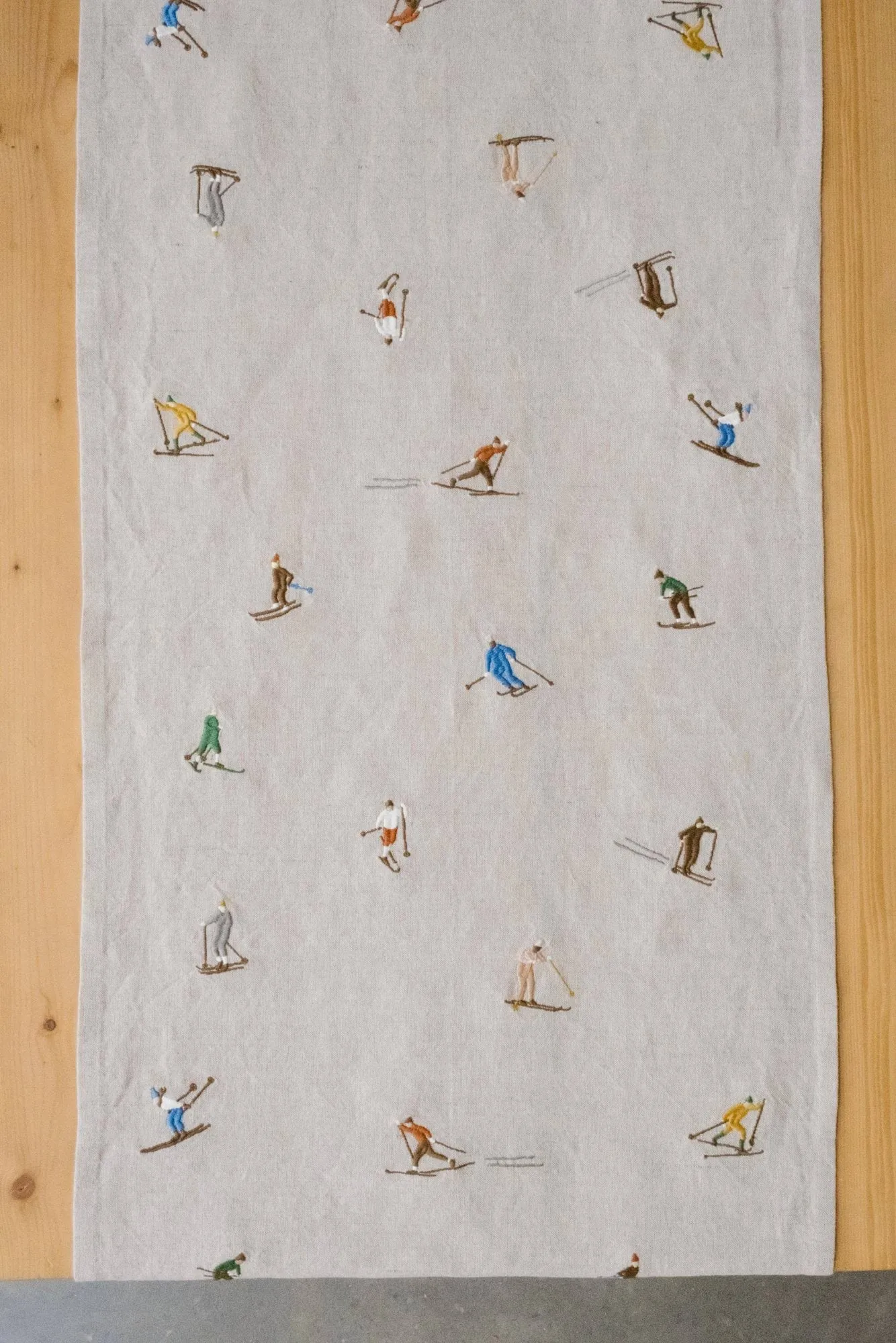 Skiers table runner, Natural, 45x150 cm Fine Little Day