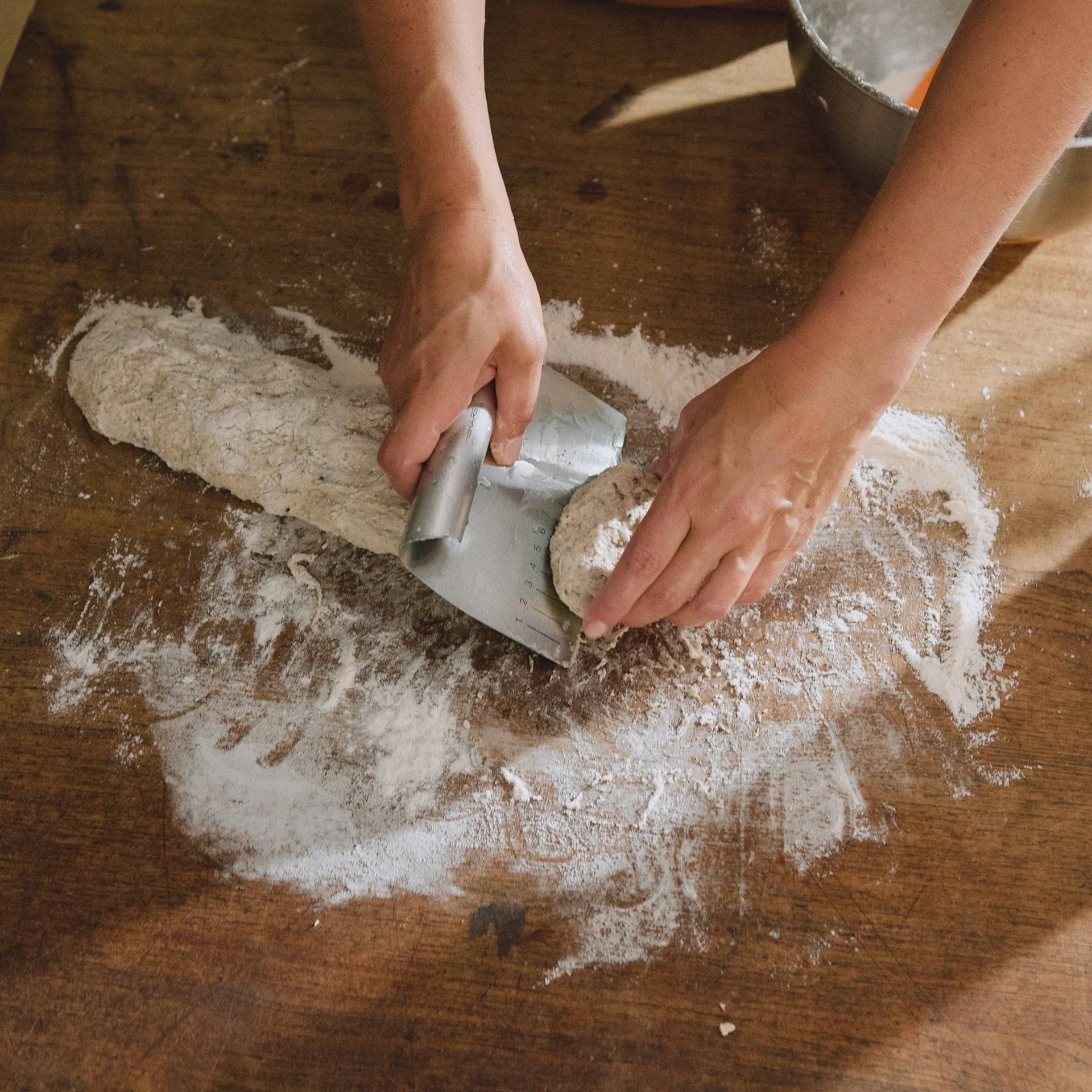 Functional Form dough scraper, Metal-silicone, 2 pieces Fiskars