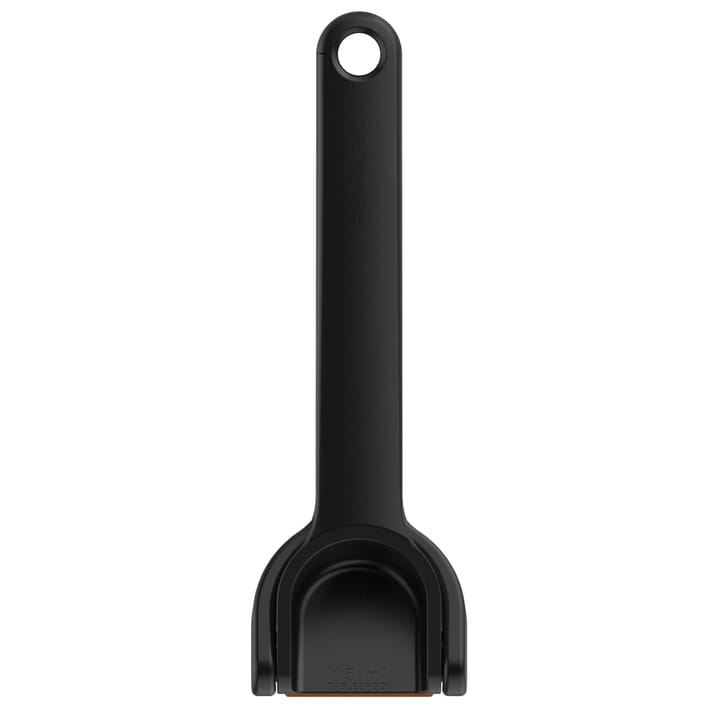 Functional Form garlic press 24 cm, Black Fiskars