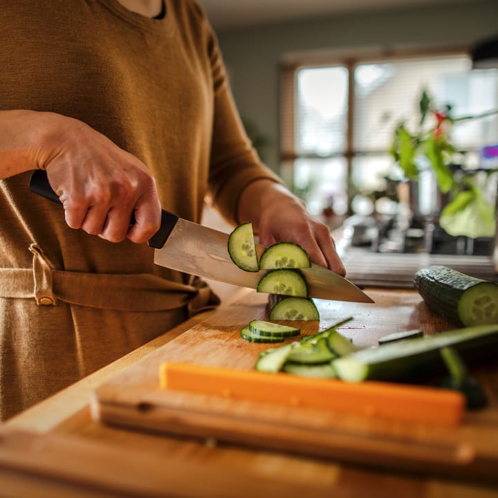 Functional Form kitchen knife, 20 cm Fiskars