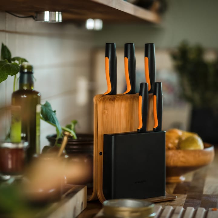 Functional Form knifeblock in bamboo with 5 knives, 6 pieces Fiskars