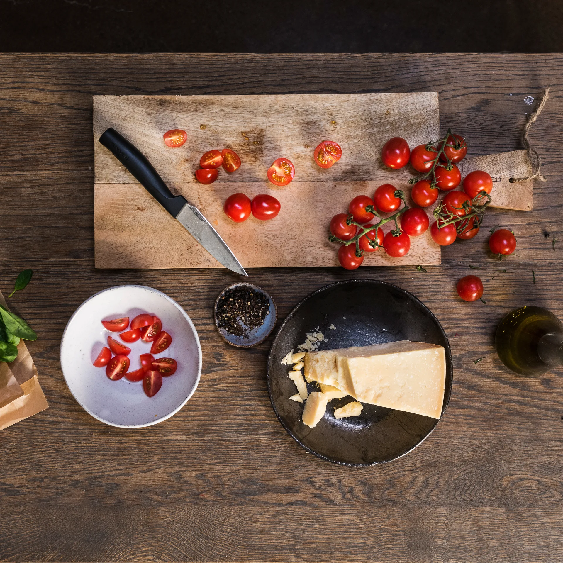 Hard Edge vegetable knife 11 cm, stainless steel Fiskars