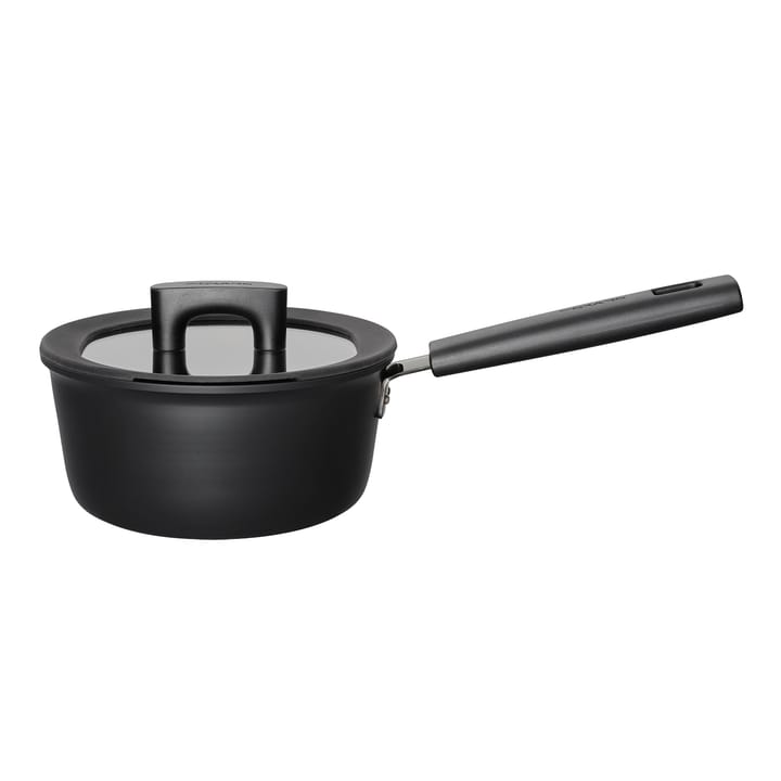 Hard Face small pot with lid, 1.8 l Fiskars