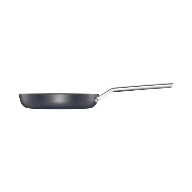 Taiten frying pan, 24 cm Fiskars