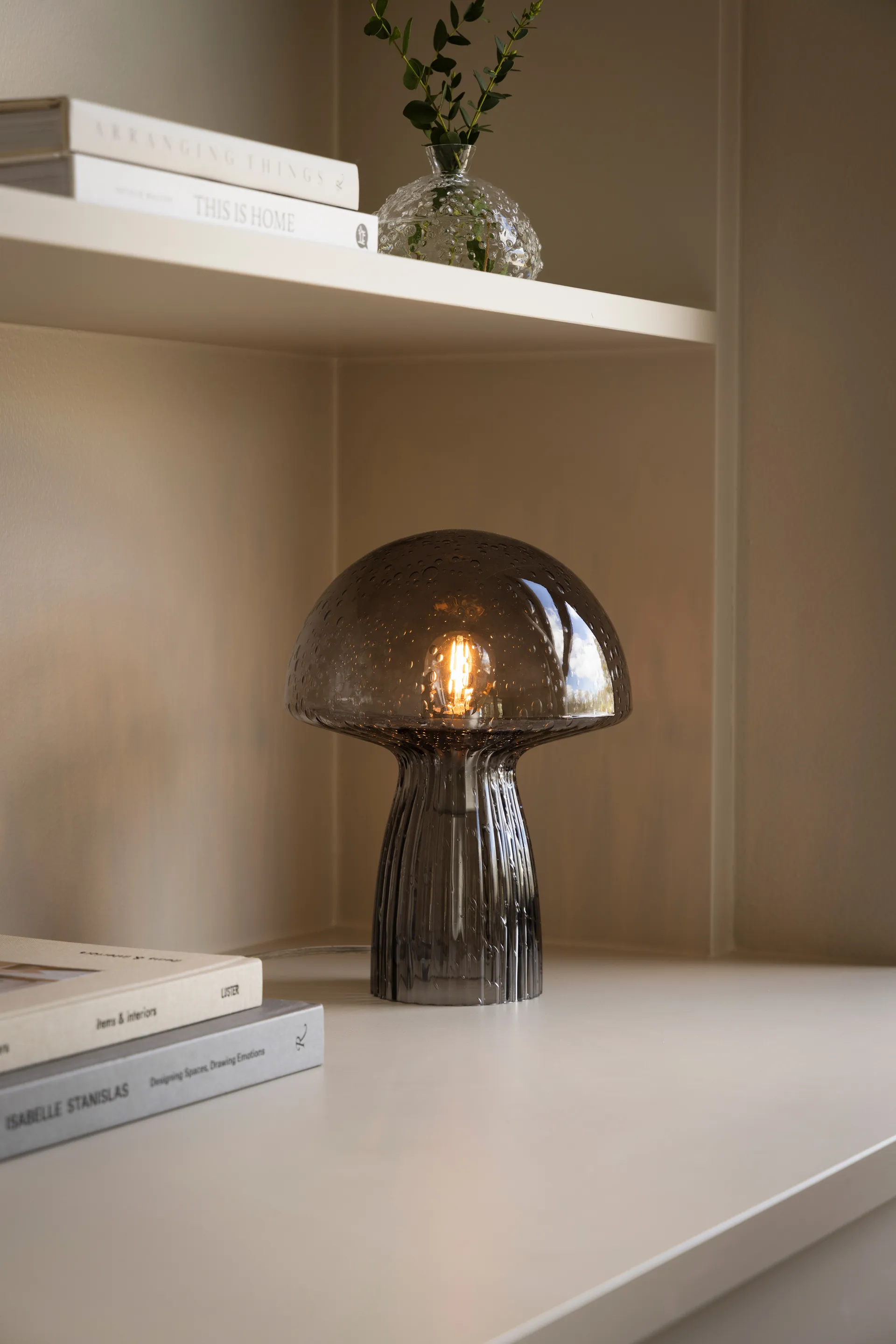 Fungo table lamp Special Edition Smoke, Ø22 cm, H:30 cm Globen Lighting