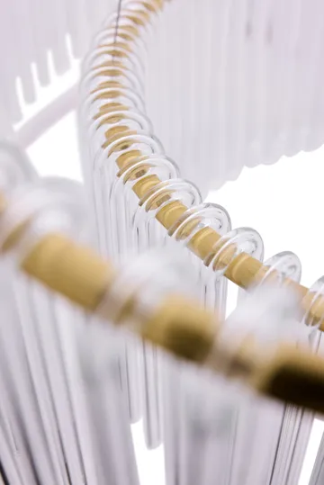 Hook 60 pendant - Clear-brushed brass - Globen Lighting