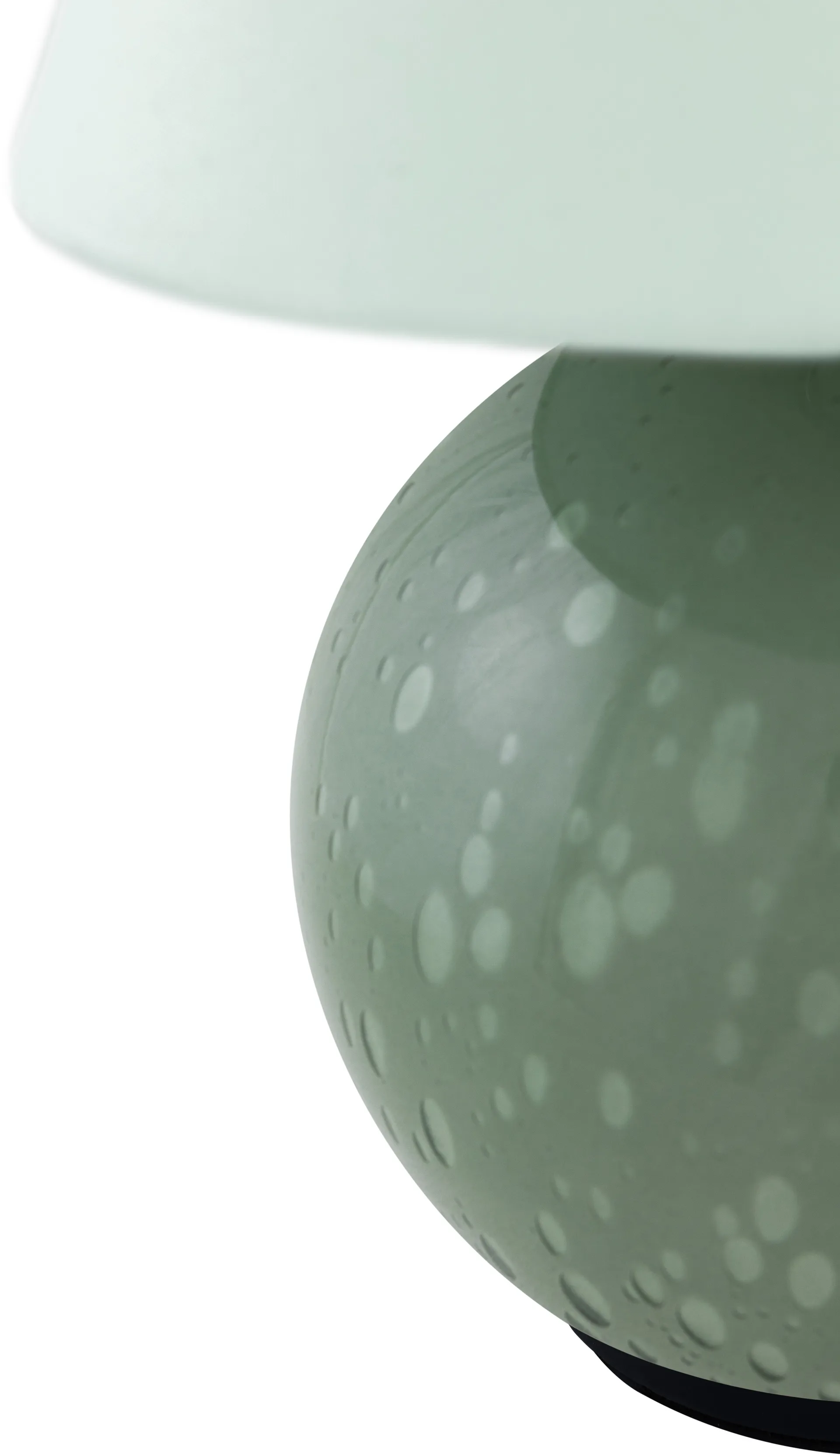 Iris 16 portable table lamp, Green Globen Lighting