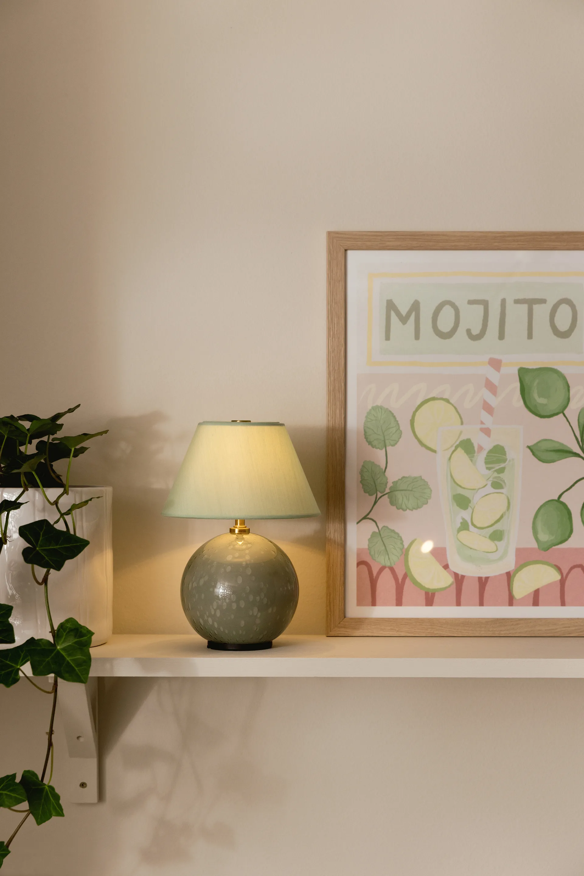 Iris 16 portable table lamp, Green Globen Lighting