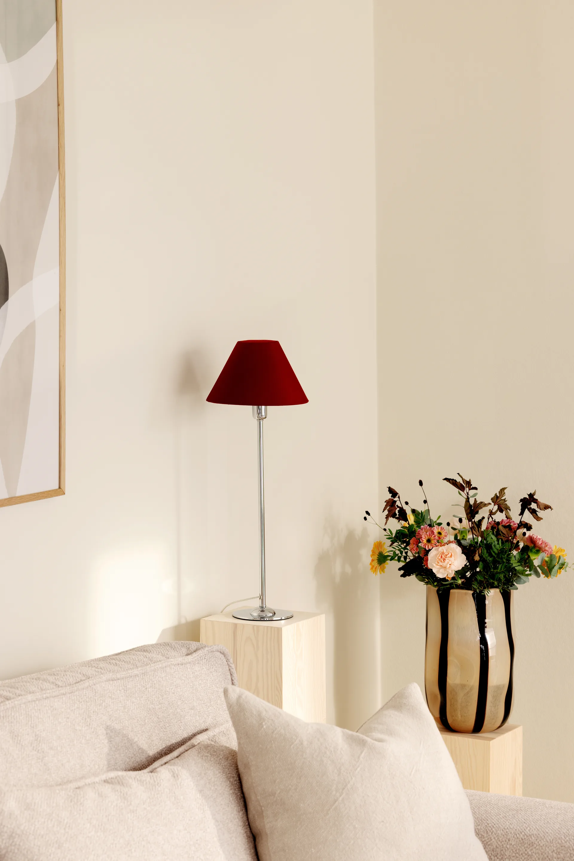 Iris 20 lampshade, Burgundy Globen Lighting