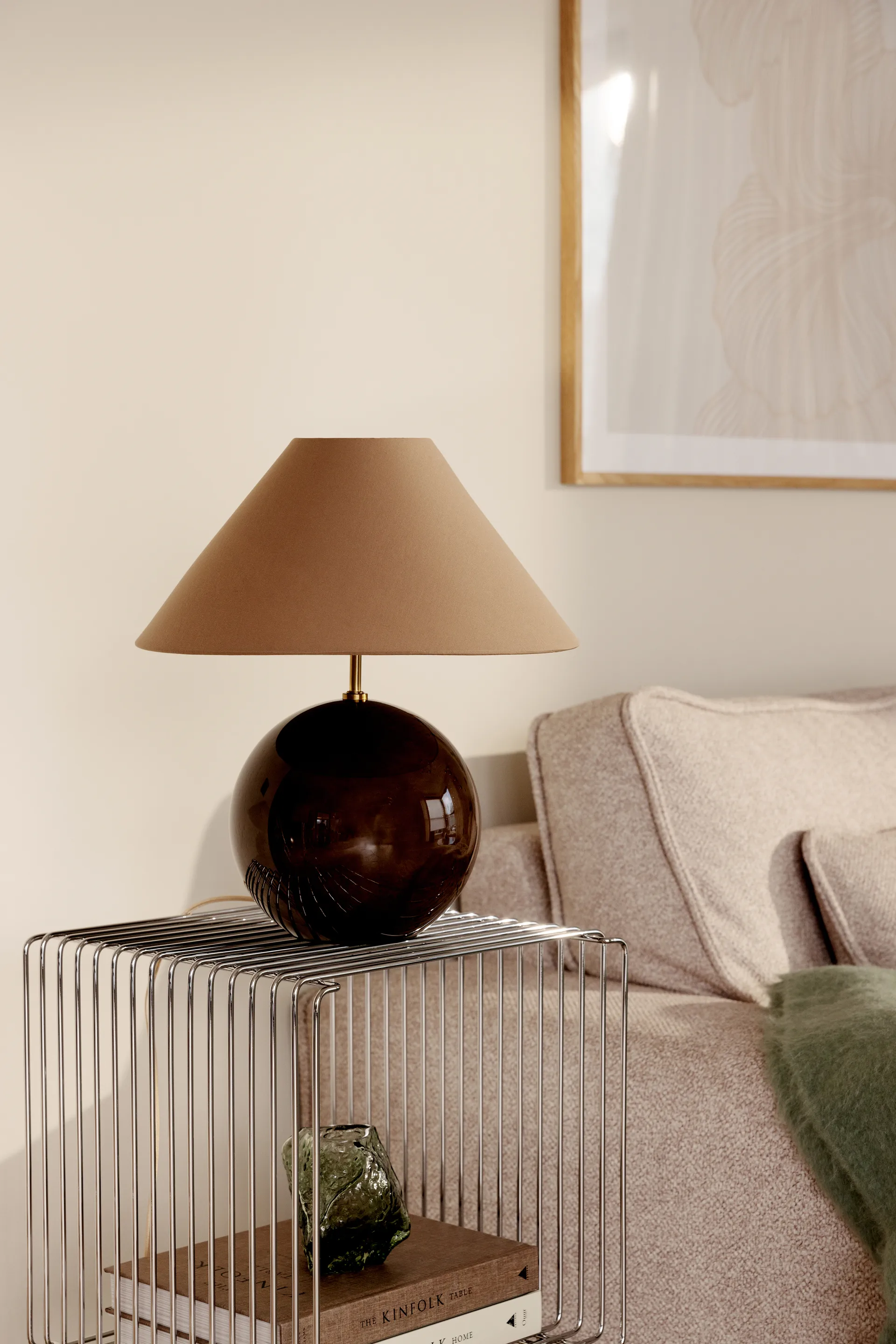 Iris 35 table lamp 39 cm, Mocha Globen Lighting