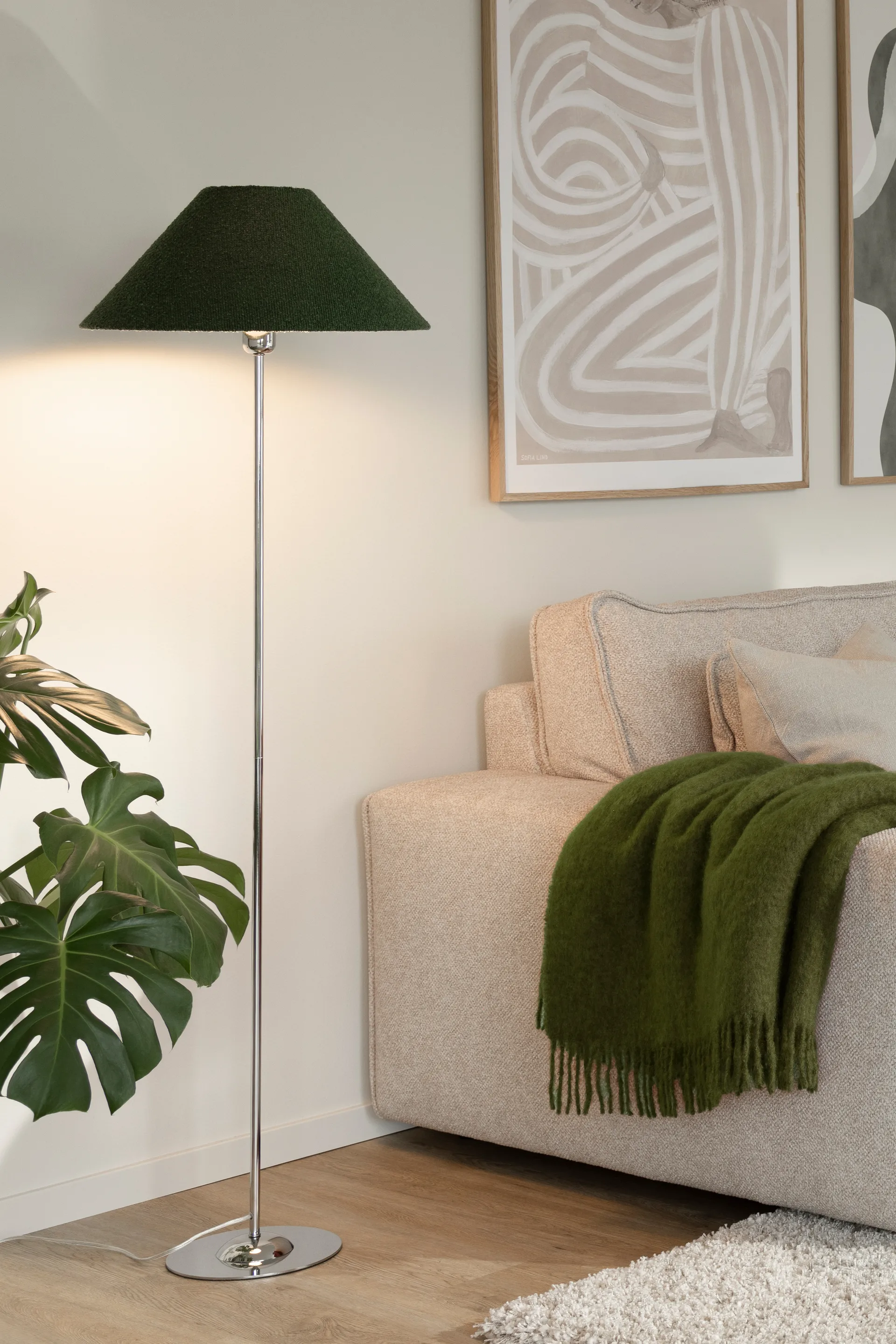 Iris 45 lampshade, Bouclé moss green Globen Lighting