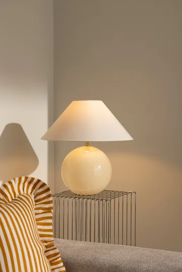 Iris 45 table lamp - White - Globen Lighting