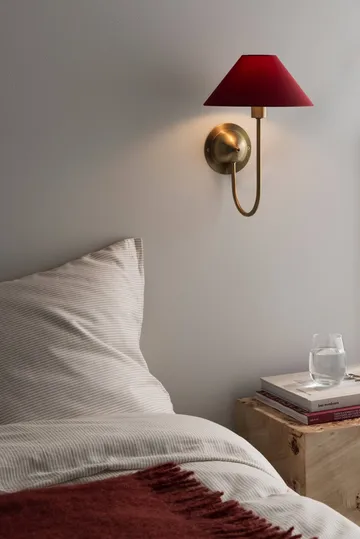 Iris wall lamp - Burgundy - Globen Lighting