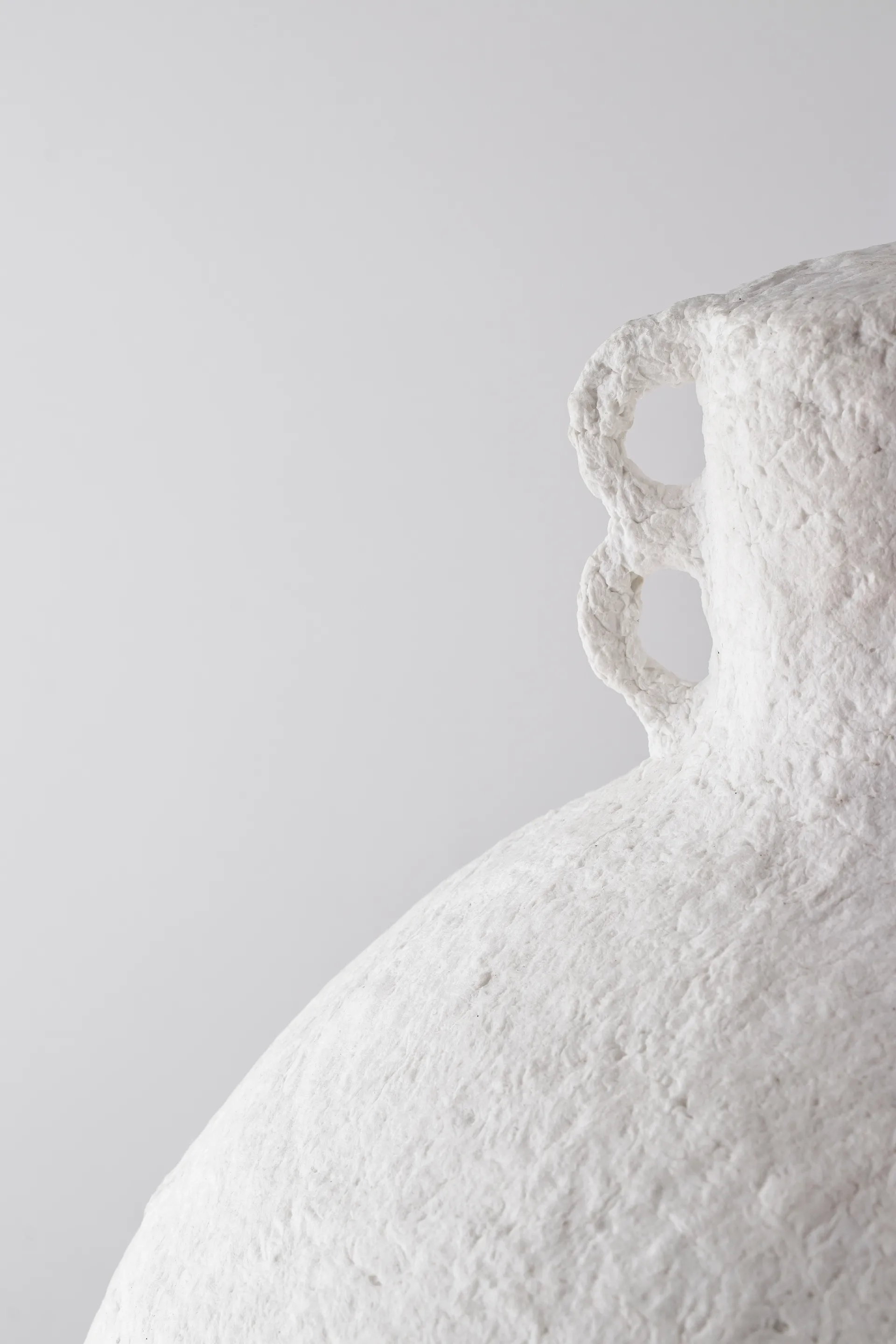 Maché pendant lamp Ø30 cm, White Globen Lighting