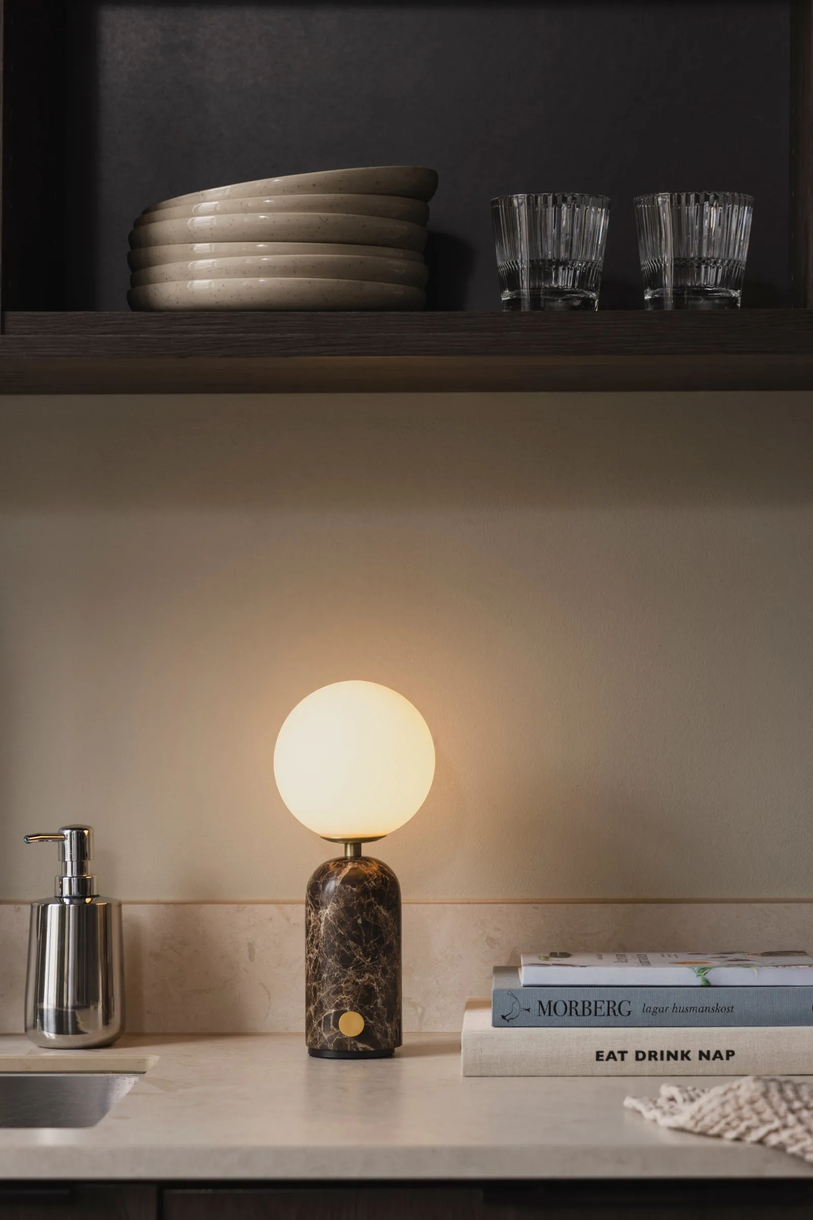 Torrano portable table lamp, Brown marble, 27,5 cm Globen Lighting