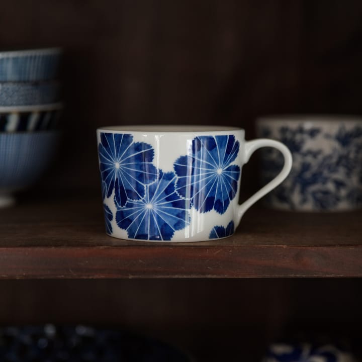 Botanica cup with handle, Daggkåpa Götefors Porslin