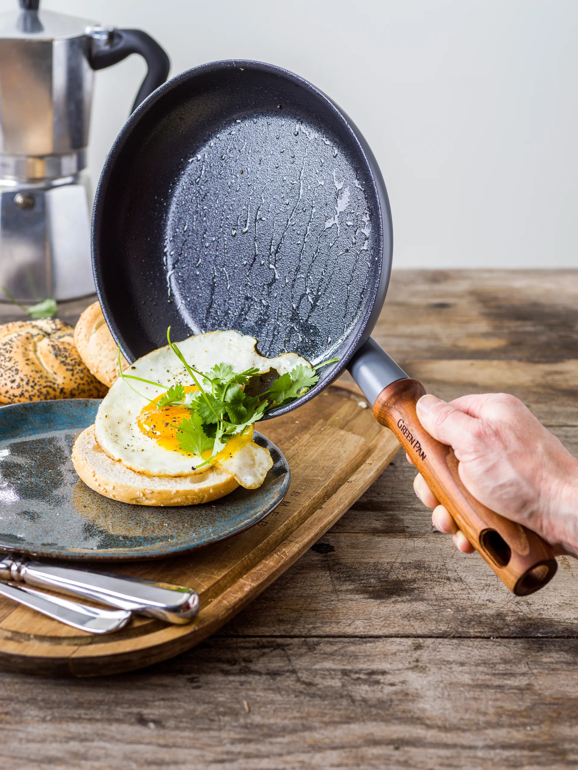 Mayflower Pro frying pan set + spatula, 3 pieces GreenPan