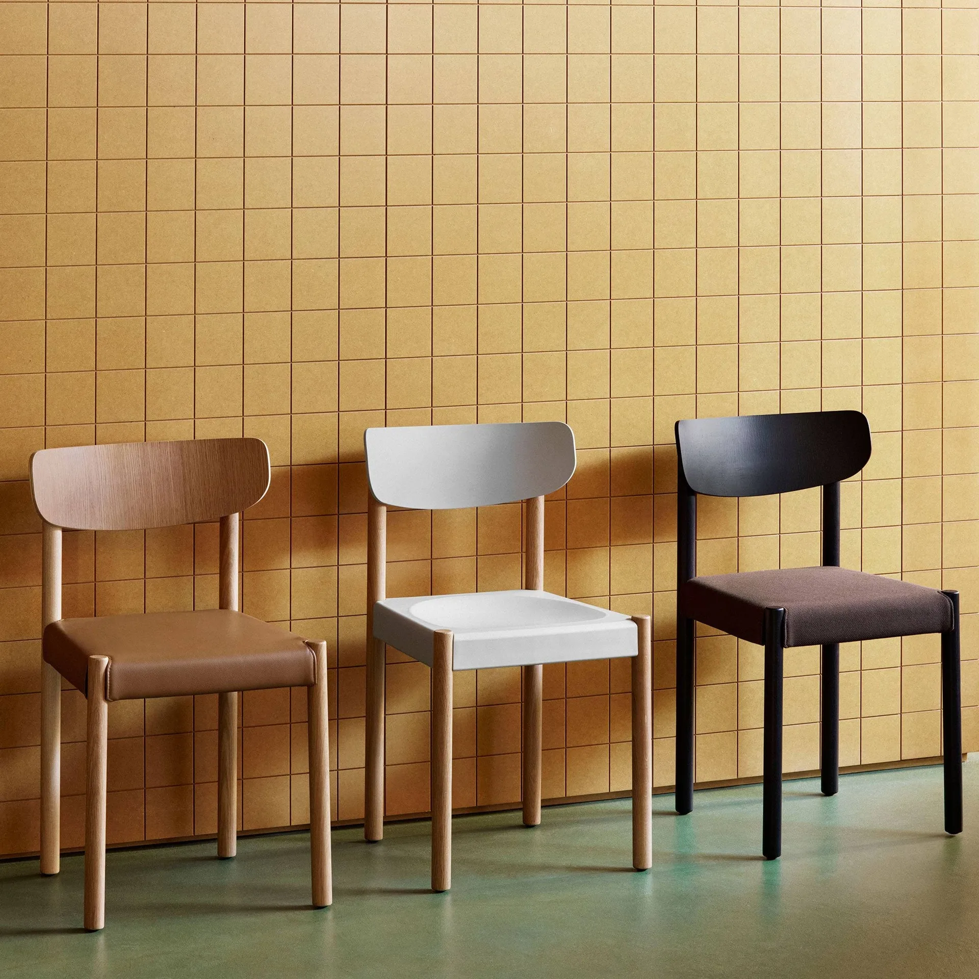 Pack Chair 11 chair, Oiled oak-graphite brown-Steelcut 695 HAY