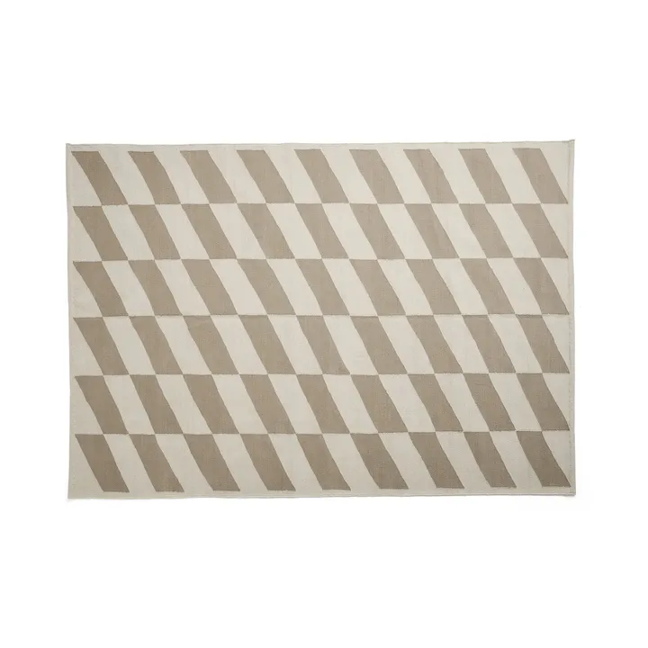 Shift Kelim rug 140x200 cm - Beige - HAY