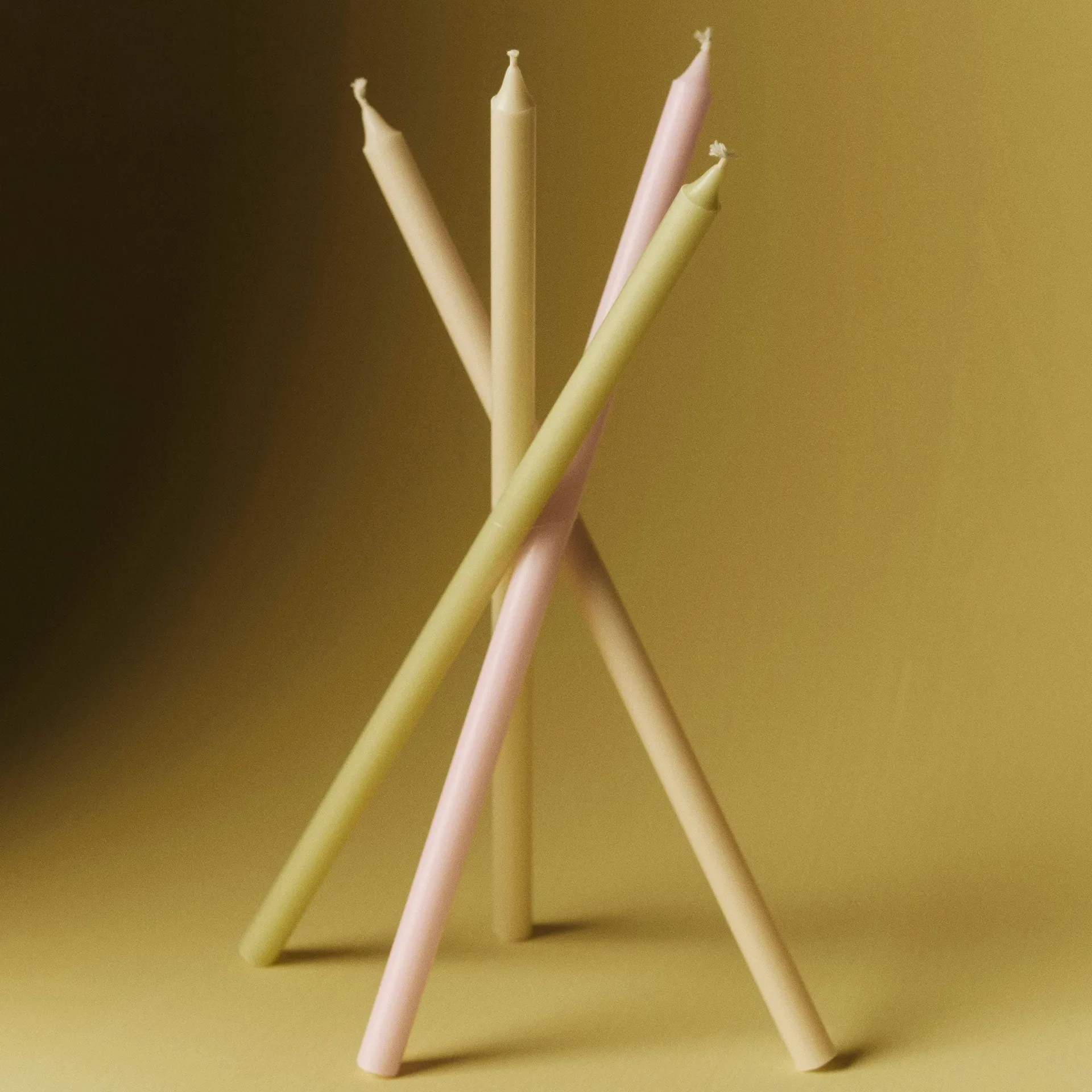 Slim candles 4-pack, Pastels HAY
