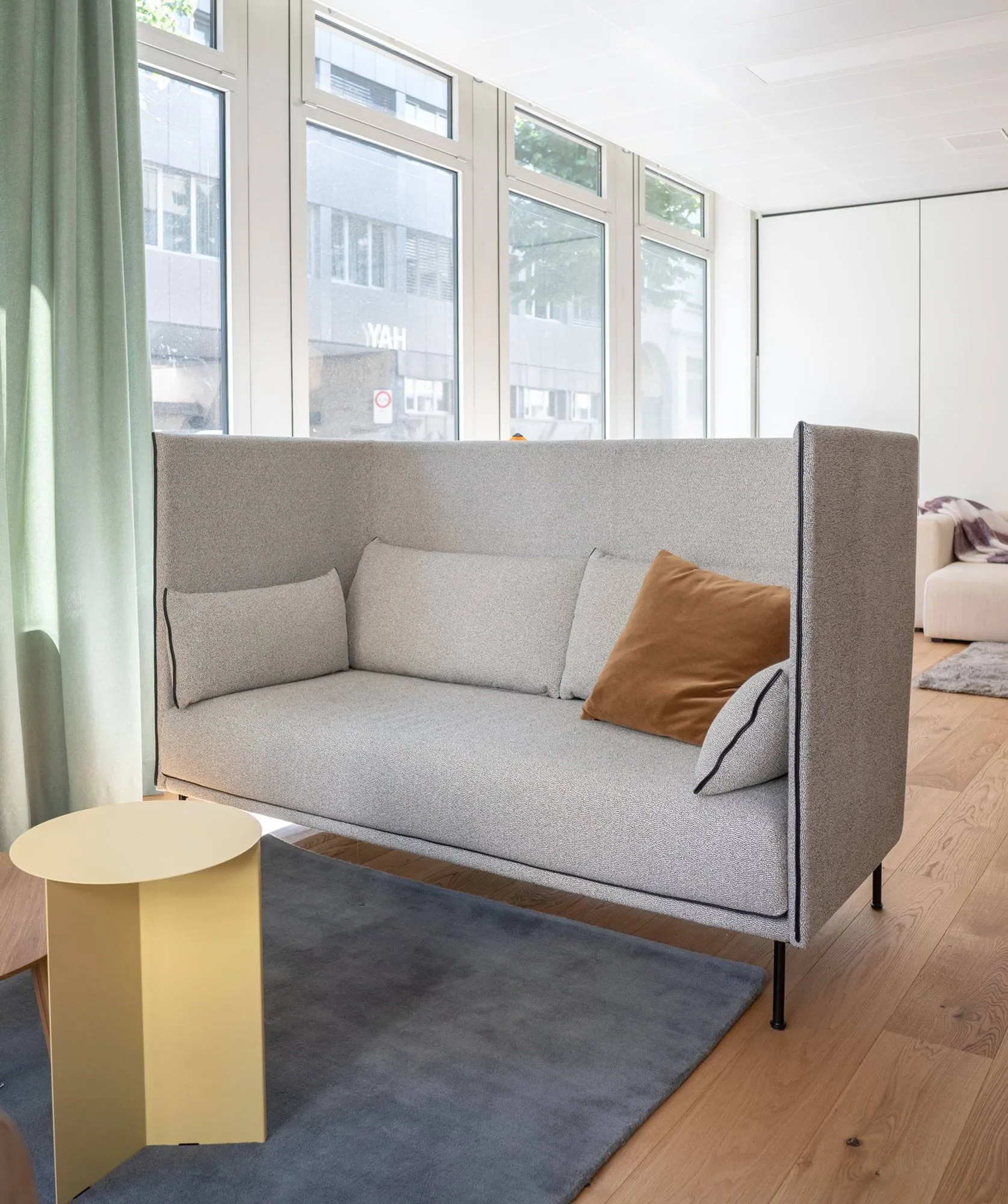 Slit high side table Ø35 cm, Light yellow HAY