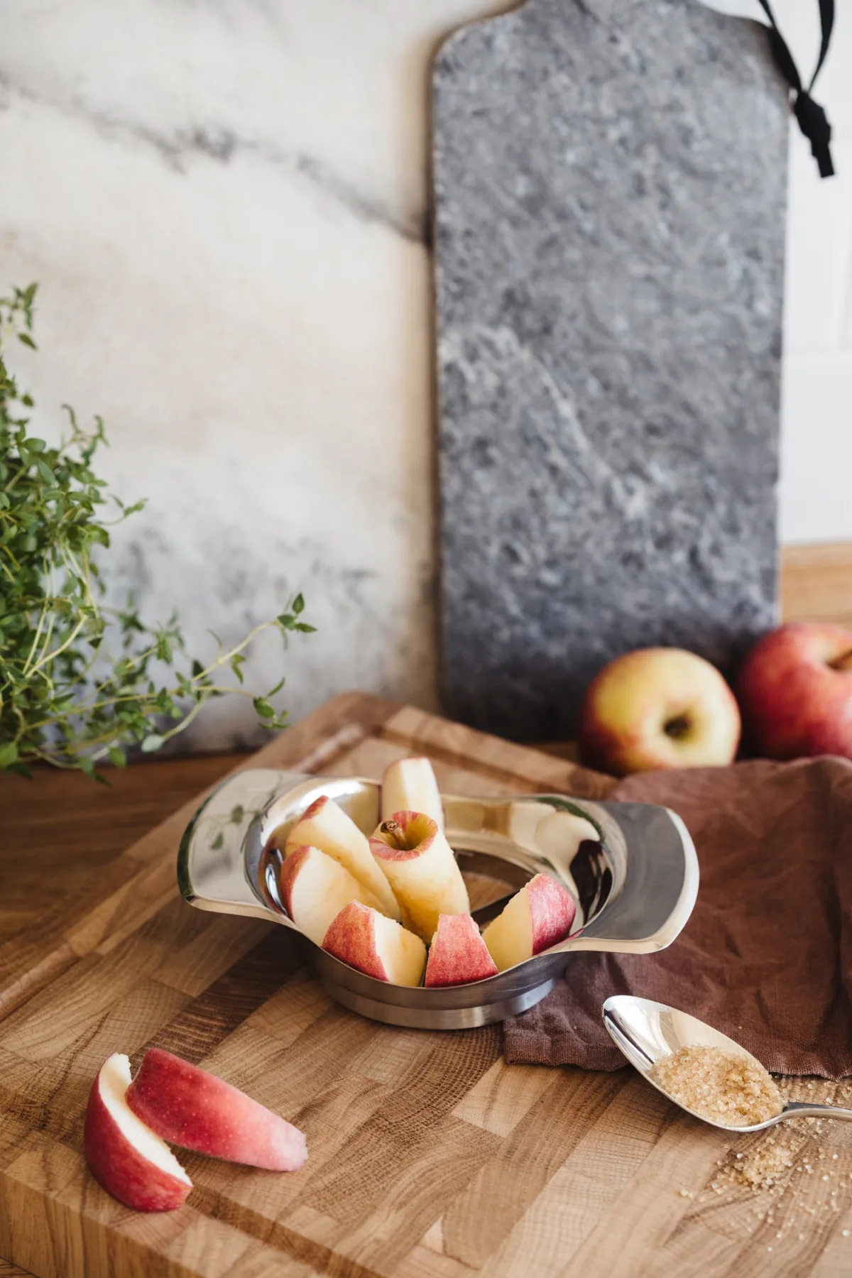 Heirol apple slicer, Stainless steel - 18 cm Heirol