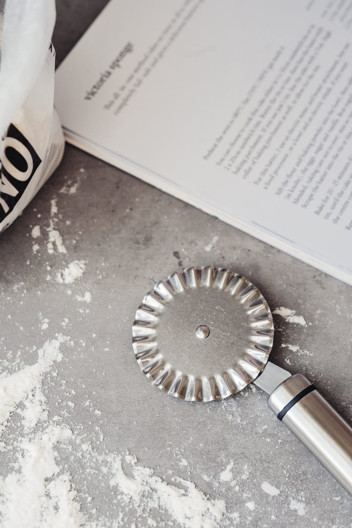 Heirol Steely dough cutter, Stainless steel Heirol