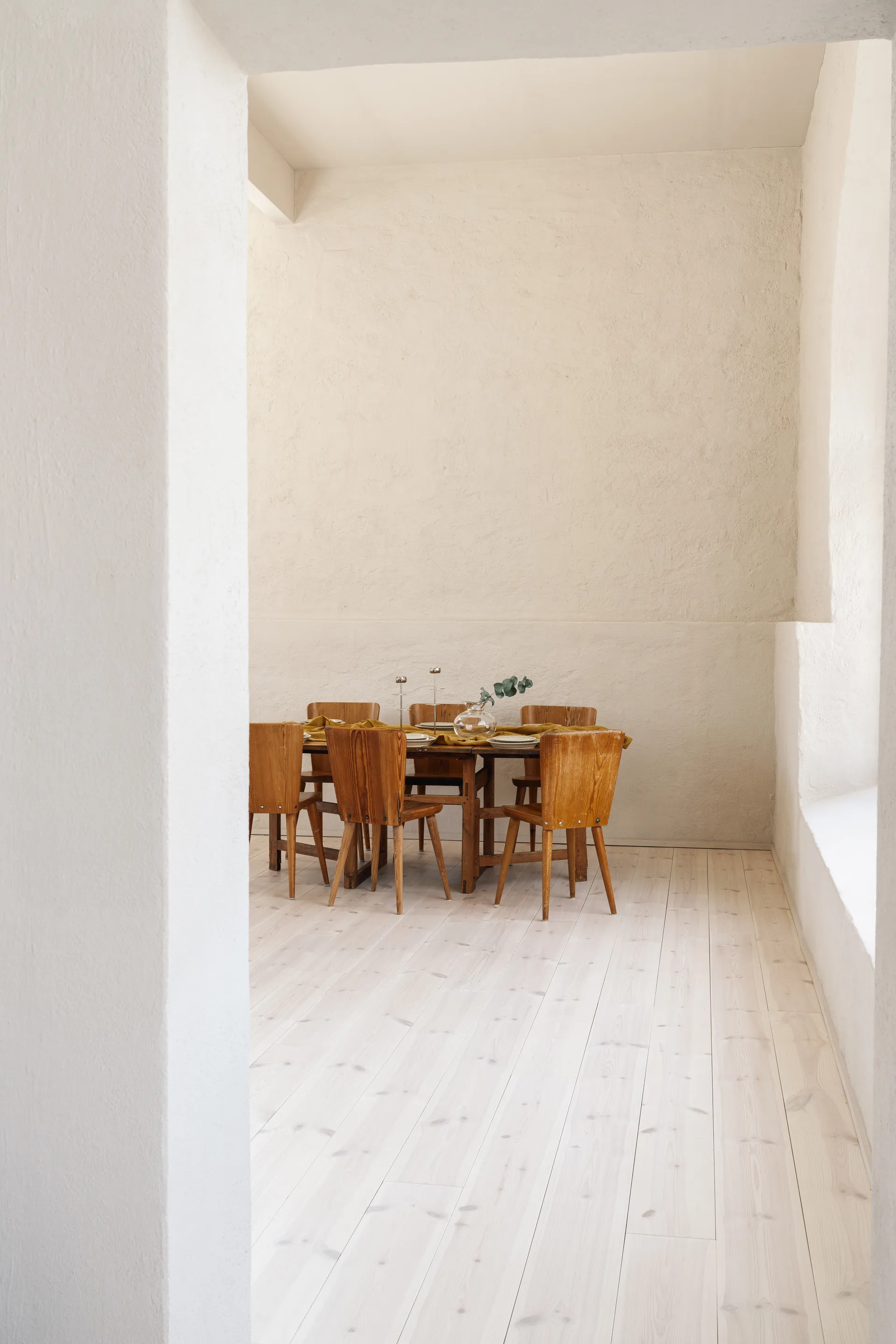 Ninfea Alta candlestick 40 cm, Nickel-plated brass Hilke Collection