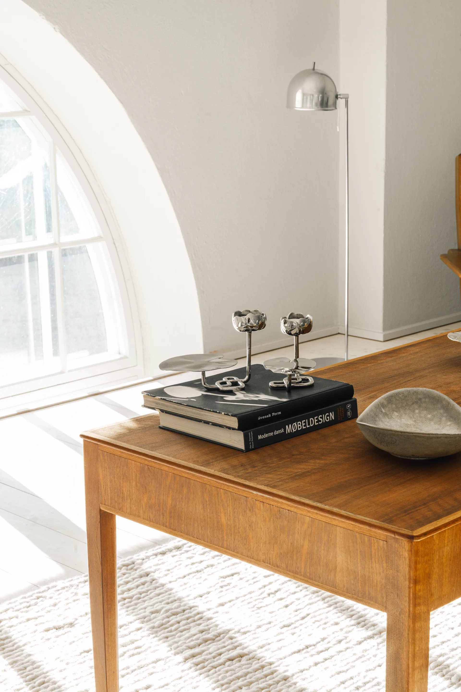 Ninfea No.1 candlestick, Nickel-plated brass Hilke Collection