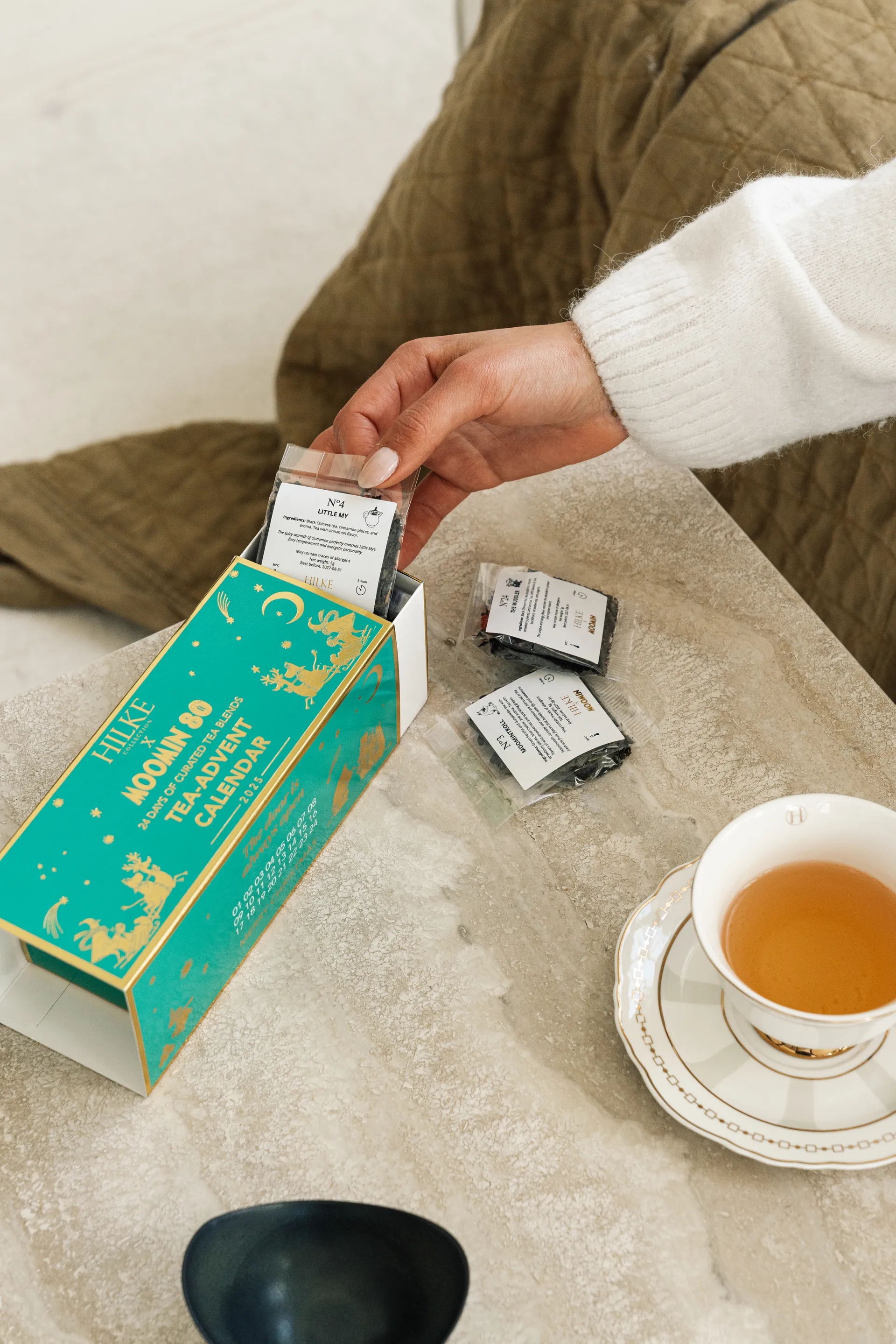 Strisce Tortora cup with saucer, 22 cl Hilke Collection