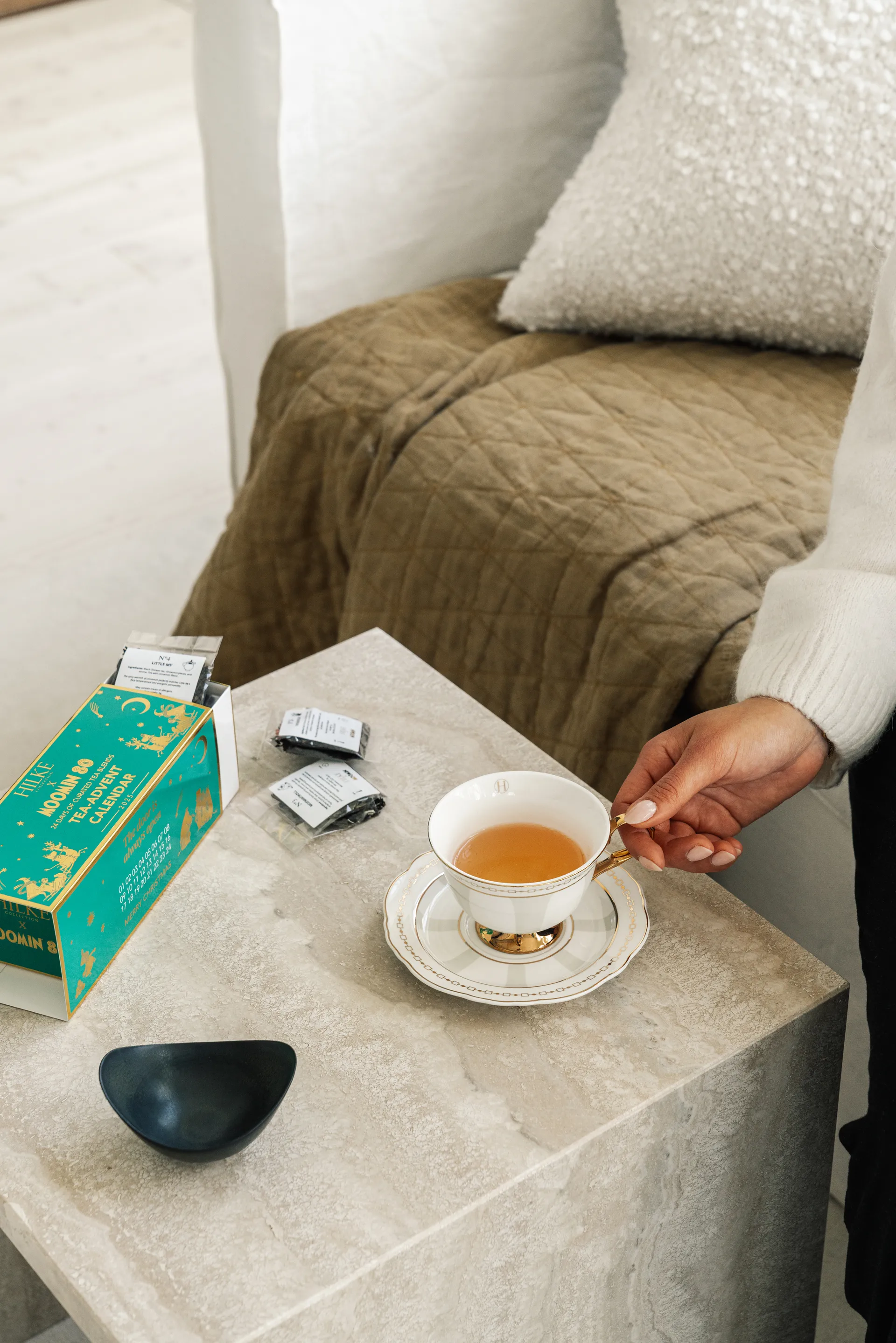 Strisce Tortora cup with saucer, 22 cl Hilke Collection