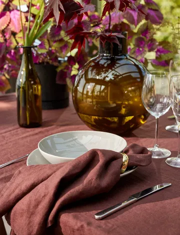 Sunshine tablecloth - Burgundy (red), 140x250 cm - Himla