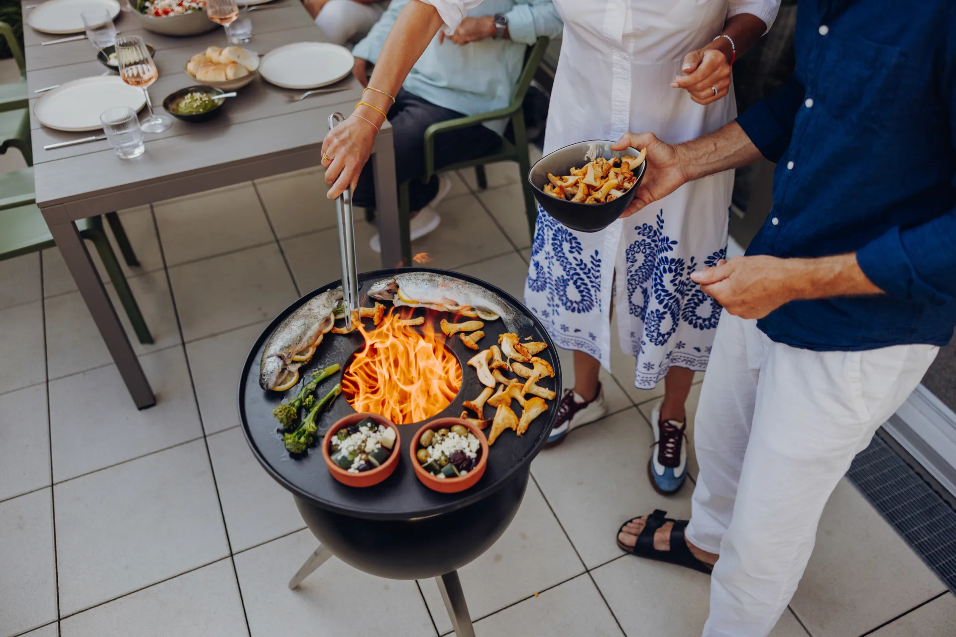 MOON 45 Plancha griddle, Black Höfats