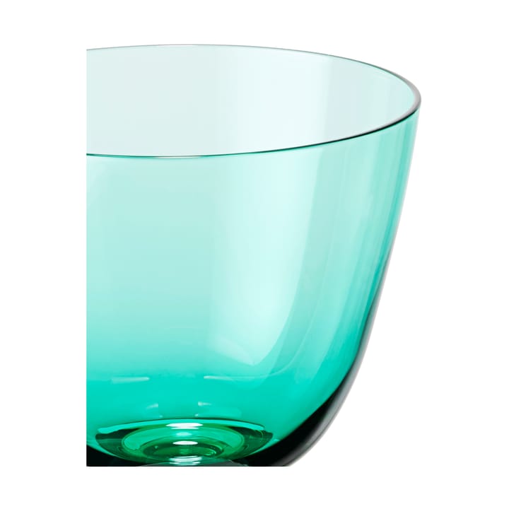 Flow glass on base 35 cl, Emerald green Holmegaard