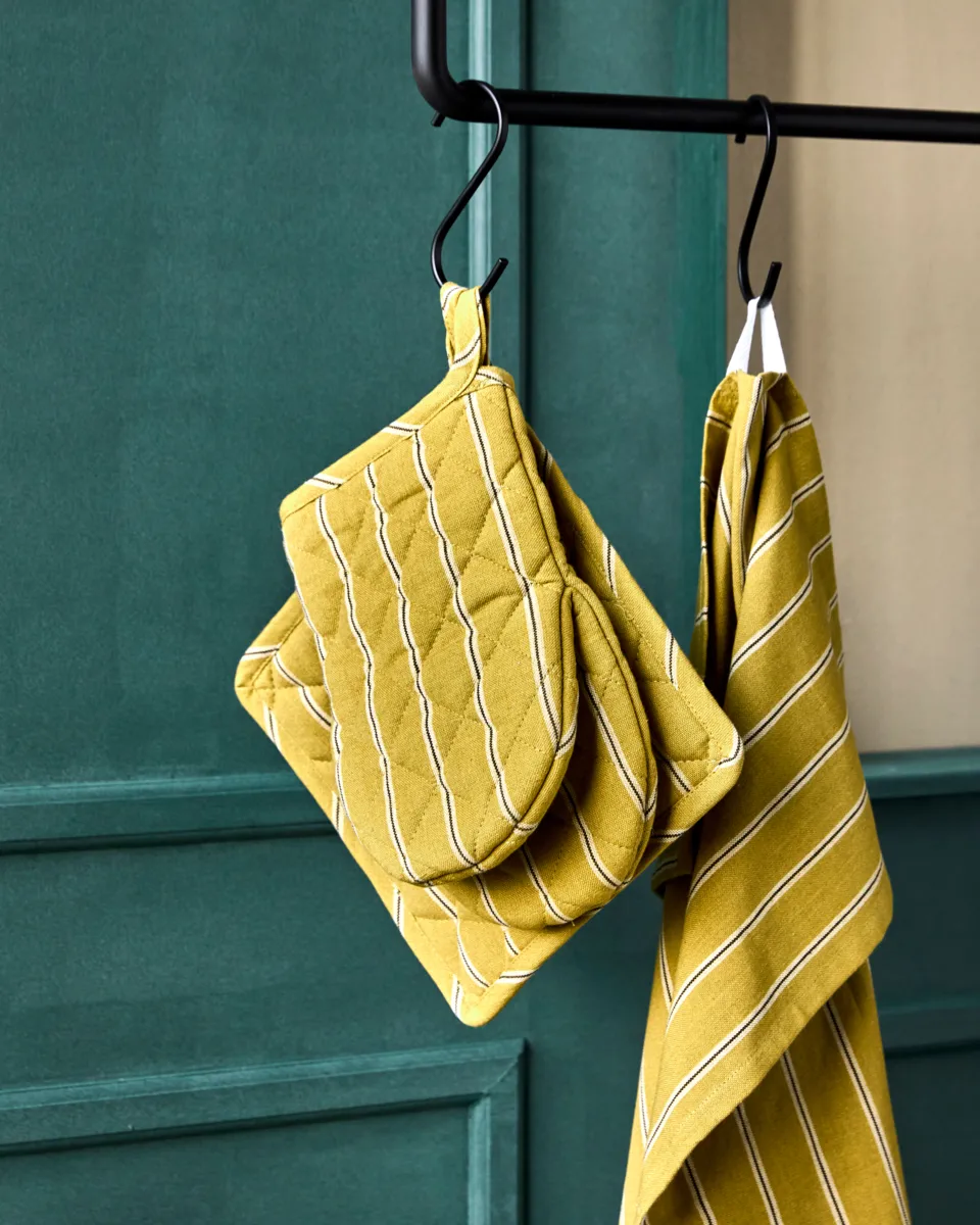 Chef oven mitt 14x24 cm 2-pack, Mustard yellow House Doctor