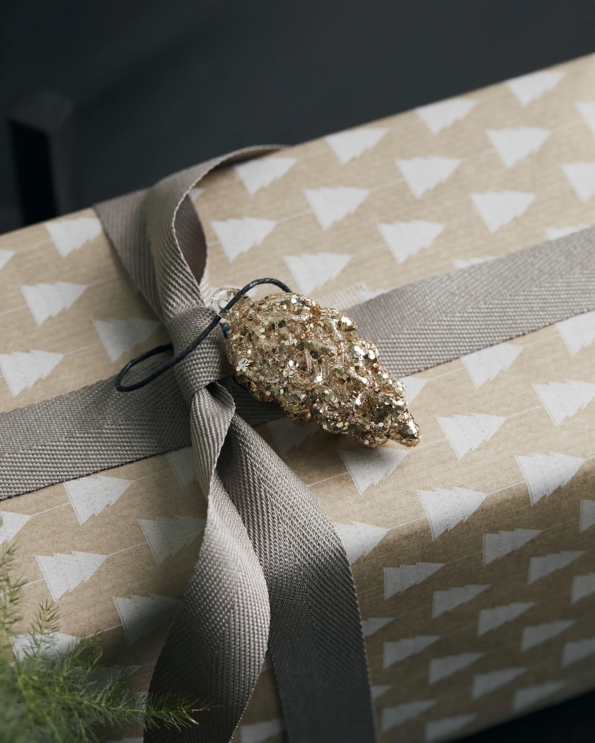 Cone Christmas decoration 5.5 cm 6-pack, Gold House Doctor