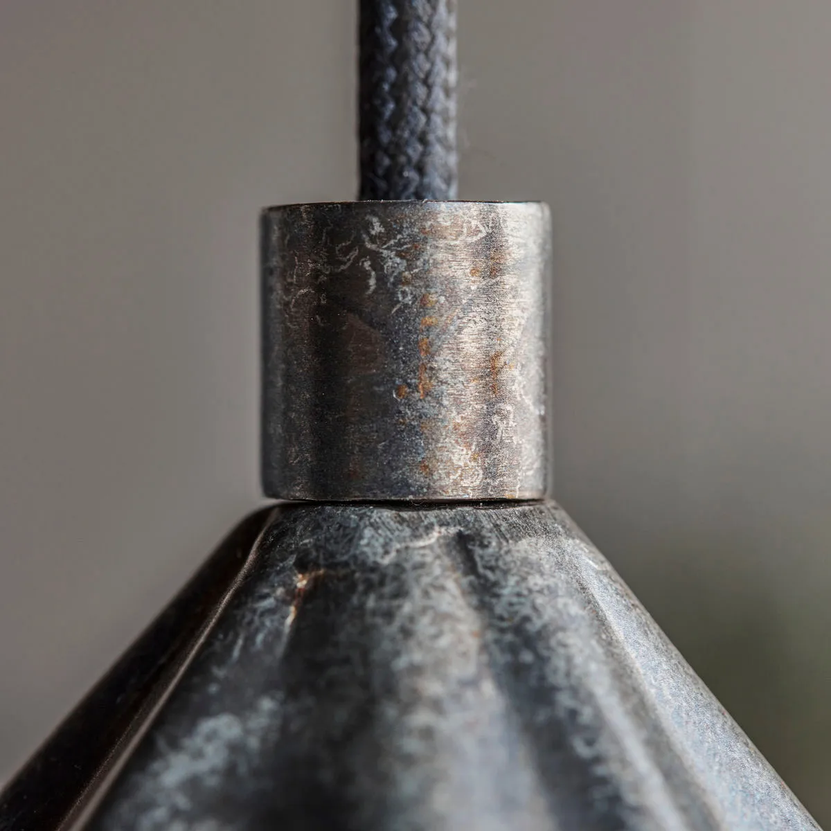 Flola pendant Ø30 cm, Antique brown House Doctor